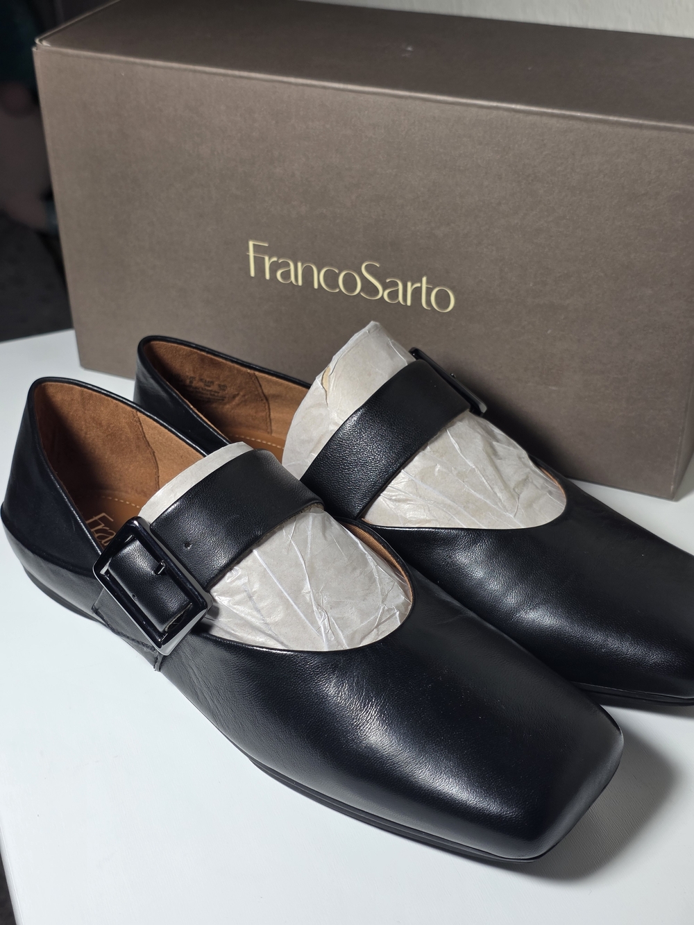 Franco Sarto Black Leather Buckle Loafers Oakes Square Toe Flat Size 8.5 (39)
